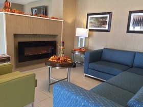 Holiday Inn Express Chicago NW - Arlington Heights