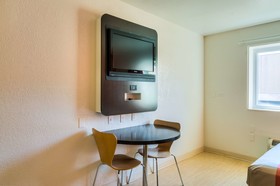 Motel 6 Chicago North Central-Arlington Heights