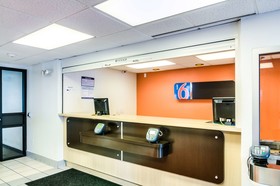 Motel 6 Chicago North Central-Arlington Heights