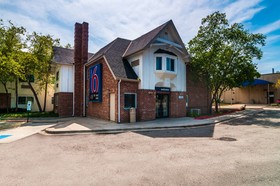 Motel 6 Chicago North Central-Arlington Heights