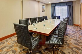 Comfort Inn & Suites Arlington Heights - Schaumburg