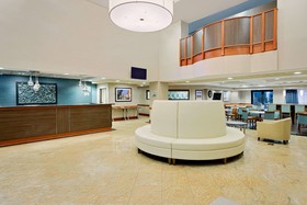 Comfort Inn & Suites Arlington Heights - Schaumburg