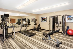 Candlewood Suites Aurora - Naperville