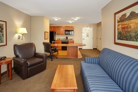 Candlewood Suites Aurora - Naperville