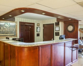 Quality Inn Aurora