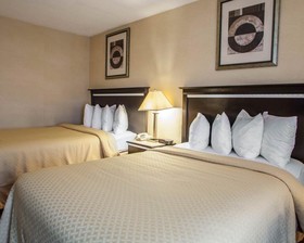 Quality Inn Aurora