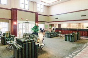 La Quinta Inn & Suites by Wyndham Bannockburn-Deerfield