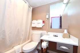 Country Garden & Suites