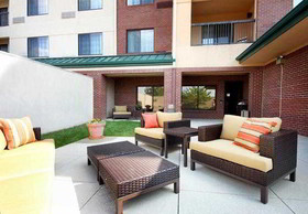 Courtyard Chicago Bloomingdale