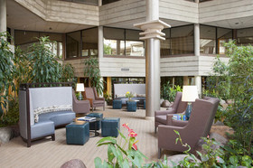 Indian Lakes Hotel