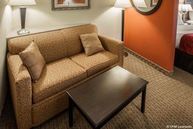 Comfort Suites Bloomington I-55 And I-74