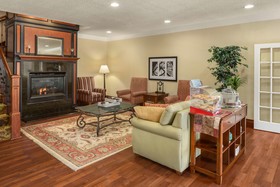 Country Inn & Suites by Radisson, Bloomington-Normal Airport, IL