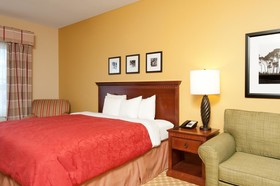 Country Inn & Suites by Radisson, Bloomington-Normal Airport, IL