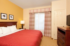 Country Inn & Suites by Radisson, Bloomington-Normal Airport, IL
