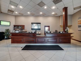 DoubleTree by Hilton Hotel Bloomington