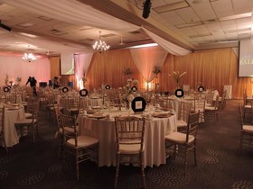 DoubleTree by Hilton Hotel Bloomington