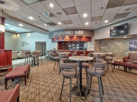 DoubleTree by Hilton Hotel Bloomington