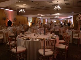 DoubleTree by Hilton Hotel Bloomington