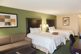 Hampton Inn Bloomington West