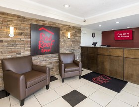 Red Roof Inn Bloomington