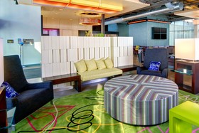Aloft Bolingbrook