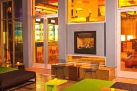 Aloft Bolingbrook