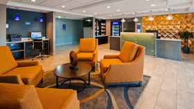 Country Inn & Suites by Radisson, Bolingbrook, I-55