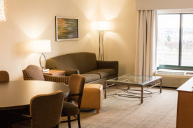 Holiday Inn Hotel & Suites Bolingbrook