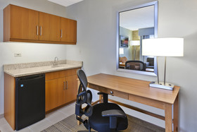 Holiday Inn Hotel & Suites Bolingbrook