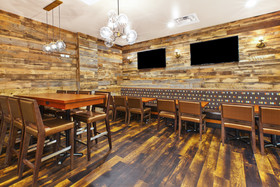 Holiday Inn Hotel & Suites Bolingbrook