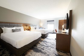 Best Western Plus Bourbonnais Hotel & Suites