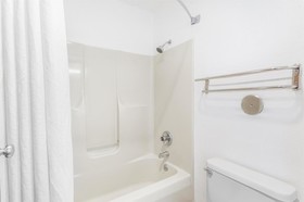 Super 8 by Wyndham Bourbonnais/Kankakee Area