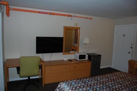 Colony Motel