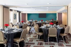 Four Points By Sheraton Buffalo Grove