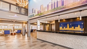 Best Western Inn & Suites - Midway Airport