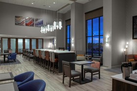 Hampton Inn and Suites Chicago-Burr Ridge