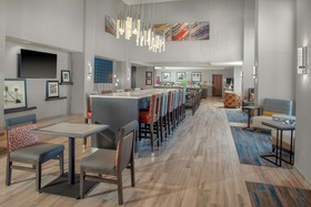Hampton Inn and Suites Chicago-Burr Ridge