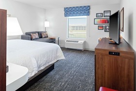 Hampton Inn and Suites Chicago-Burr Ridge