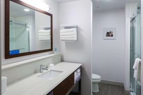 Hampton Inn and Suites Chicago-Burr Ridge