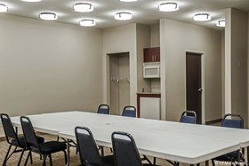 Quality Inn And Suites Near St. Louis And I-255