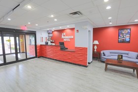 Days Inn by Wyndham Calumet Park