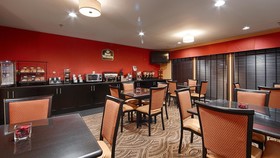 Best Western Saluki Inn