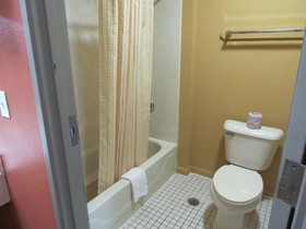 First Western Inn Caseyville
