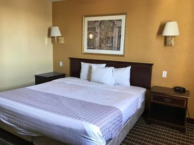 Americas Best Value Inn Centralia