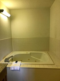 Americas Best Value Inn Champaign