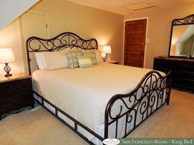 Champaign Garden Inn