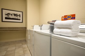 Country Inn & Suites by Radisson, Champaign North, IL