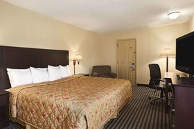 Days Inn by Wyndham Champaign/Urbana