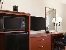 Days Inn by Wyndham Champaign/Urbana