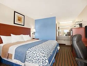 Days Inn by Wyndham Champaign/Urbana